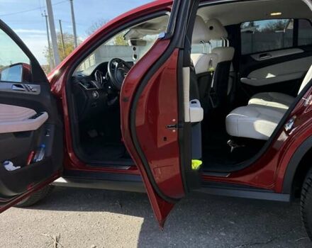 Красный Мерседес ГЛЕ-Класс, объемом двигателя 2.99 л и пробегом 176 тыс. км за 38300 $, фото 8 на Automoto.ua