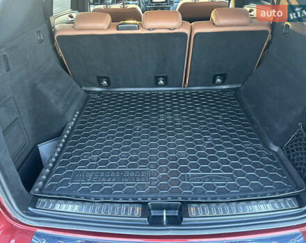 Красный Мерседес ГЛЕ-Класс, объемом двигателя 3 л и пробегом 39 тыс. км за 49000 $, фото 47 на Automoto.ua