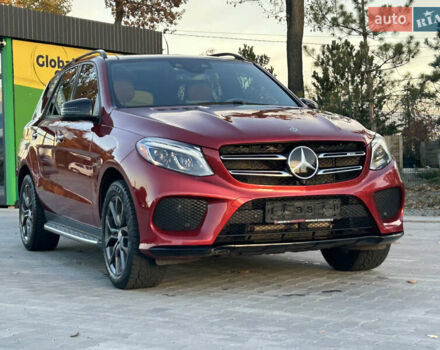 Красный Мерседес ГЛЕ-Класс, объемом двигателя 3 л и пробегом 39 тыс. км за 49000 $, фото 1 на Automoto.ua