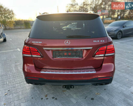 Красный Мерседес ГЛЕ-Класс, объемом двигателя 3 л и пробегом 39 тыс. км за 49000 $, фото 6 на Automoto.ua