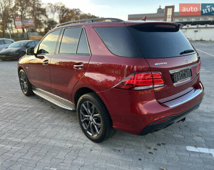 Красный Мерседес ГЛЕ-Класс, объемом двигателя 3 л и пробегом 39 тыс. км за 49000 $, фото 5 на Automoto.ua