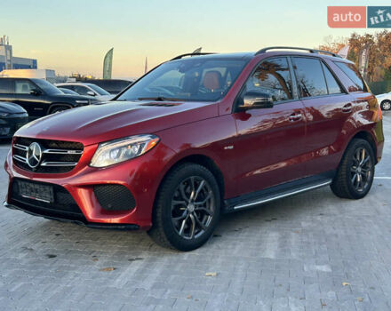 Красный Мерседес ГЛЕ-Класс, объемом двигателя 3 л и пробегом 39 тыс. км за 49000 $, фото 48 на Automoto.ua