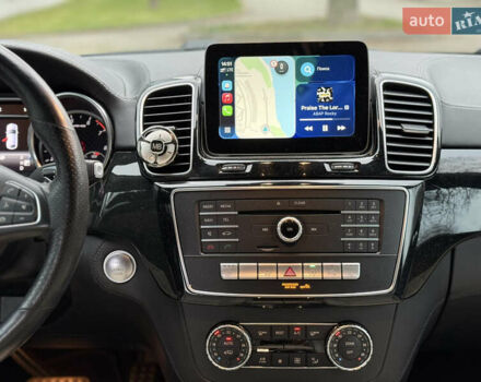 Красный Мерседес ГЛЕ-Класс, объемом двигателя 3 л и пробегом 96 тыс. км за 43500 $, фото 34 на Automoto.ua