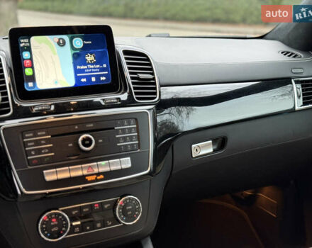 Красный Мерседес ГЛЕ-Класс, объемом двигателя 3 л и пробегом 96 тыс. км за 43500 $, фото 39 на Automoto.ua