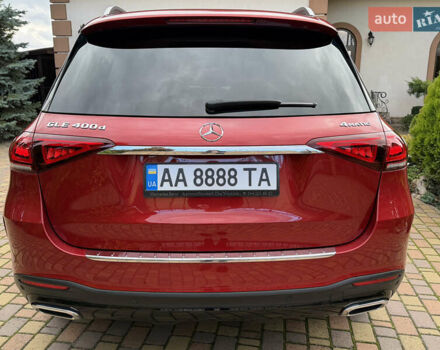 Мерседес ГЛЕ-Класс 2019 в Киеве на Automoto.ua Красный Мерседес ГЛЕ-Класс, объемом двигателя 2.93 л и пробегом 138 тыс. км за 58000 $, фото 4 на Automoto.ua