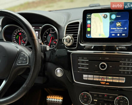 Красный Мерседес ГЛЕ-Класс, объемом двигателя 3 л и пробегом 96 тыс. км за 43500 $, фото 35 на Automoto.ua