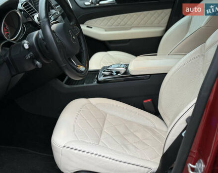 Красный Мерседес ГЛЕ-Класс, объемом двигателя 3 л и пробегом 96 тыс. км за 43500 $, фото 33 на Automoto.ua