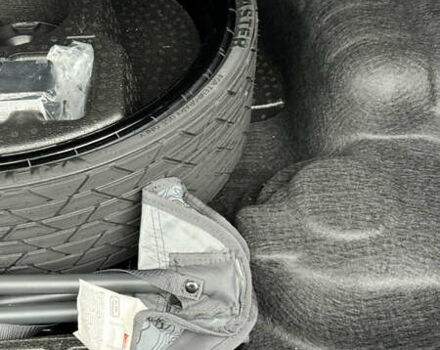 Червоний Мерседес ГЛЕ-Клас, об'ємом двигуна 2.93 л та пробігом 32 тис. км за 84000 $, фото 9 на Automoto.ua