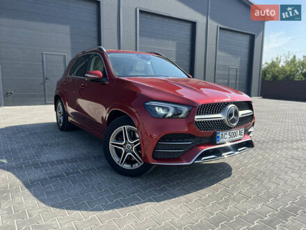Мерседес ГЛЕ-Клас 2019 у Луцьку на Automoto.ua Червоний Мерседес ГЛЕ-Клас, об'ємом двигуна 1.95 л та пробігом 76 тис. км за 74999 $, фото 1 на Automoto.ua