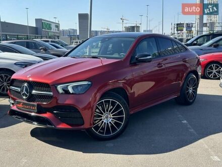 Мерседес ГЛЕ-Класс 2021 в Киеве на Automoto.ua Красный Мерседес ГЛЕ-Класс, объемом двигателя 2.93 л и пробегом 68 тыс. км за 76500 $, фото 1 на Automoto.ua