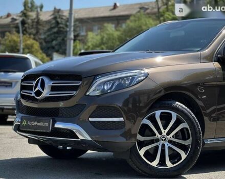 Мерседес ГЛЕ-Класс, объемом двигателя 2.1 л и пробегом 122 тыс. км за 39500 $, фото 1 на Automoto.ua