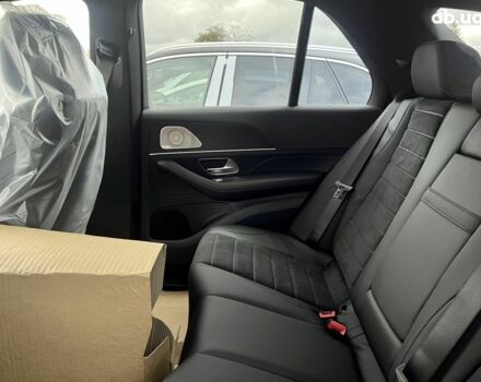 Мерседес ГЛЕ-Класс, объемом двигателя 2 л и пробегом 1 тыс. км за 96432 $, фото 21 на Automoto.ua