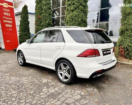 Мерседес ГЛЕ-Класс, объемом двигателя 2.1 л и пробегом 101 тыс. км за 36777 $, фото 11 на Automoto.ua