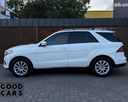 Мерседес ГЛЕ-Класс 2018 в Одессе на Automoto.ua Мерседес ГЛЕ-Класс, объемом двигателя 2.1 л и пробегом 178 тыс. км за 33500 $, фото 3 на Automoto.ua