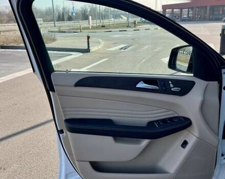 Мерседес ГЛЕ-Класс, объемом двигателя 3 л и пробегом 35 тыс. км за 51000 $, фото 17 на Automoto.ua