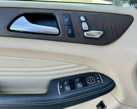 Мерседес ГЛЕ-Класс, объемом двигателя 3 л и пробегом 35 тыс. км за 51000 $, фото 18 на Automoto.ua