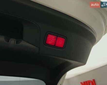 Мерседес ГЛЕ-Класс, объемом двигателя 2 л и пробегом 44 тыс. км за 80511 $, фото 7 на Automoto.ua