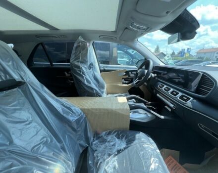 Мерседес ГЛЕ-Класс, объемом двигателя 2 л и пробегом 0 тыс. км за 101877 $, фото 4 на Automoto.ua