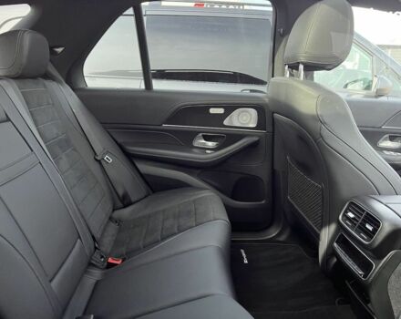 Мерседес ГЛЕ-Класс, объемом двигателя 2 л и пробегом 0 тыс. км за 97269 $, фото 33 на Automoto.ua