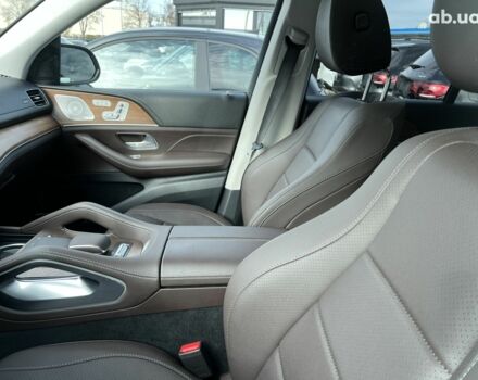 Мерседес ГЛЕ-Класс, объемом двигателя 1.99 л и пробегом 10 тыс. км за 86727 $, фото 26 на Automoto.ua