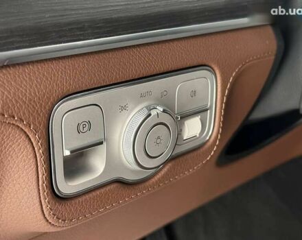 Мерседес ГЛЕ-Клас, об'ємом двигуна 2 л та пробігом 22 тис. км за 78900 $, фото 17 на Automoto.ua