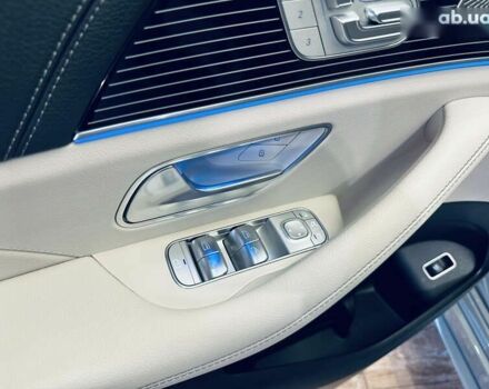 Мерседес ГЛЕ-Класс, объемом двигателя 3 л и пробегом 5 тыс. км за 127000 $, фото 23 на Automoto.ua