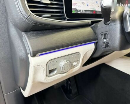 Мерседес ГЛЕ-Класс, объемом двигателя 0 л и пробегом 2 тыс. км за 125500 $, фото 28 на Automoto.ua