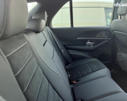 Мерседес ГЛЕ-Клас, об'ємом двигуна 2 л та пробігом 0 тис. км за 115636 $, фото 18 на Automoto.ua
