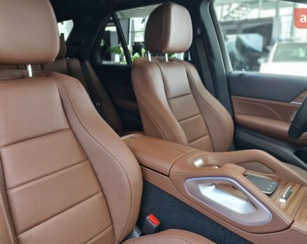 Мерседес ГЛЕ-Класс, объемом двигателя 1.99 л и пробегом 0 тыс. км за 115061 $, фото 7 на Automoto.ua