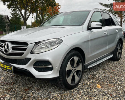 Серый Мерседес ГЛЕ-Класс, объемом двигателя 3.5 л и пробегом 96 тыс. км за 27900 $, фото 2 на Automoto.ua