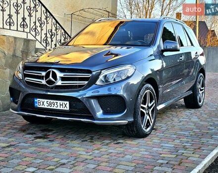 Серый Мерседес ГЛЕ-Класс, объемом двигателя 2.99 л и пробегом 205 тыс. км за 30900 $, фото 3 на Automoto.ua