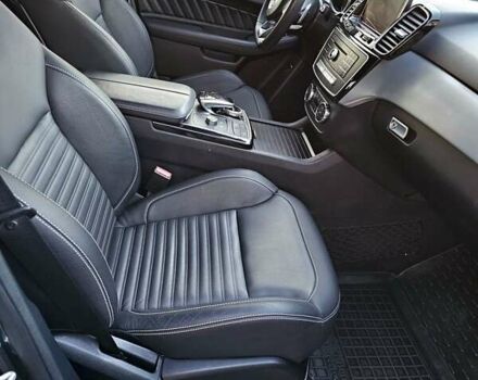 Серый Мерседес ГЛЕ-Класс, объемом двигателя 2.99 л и пробегом 205 тыс. км за 30900 $, фото 49 на Automoto.ua