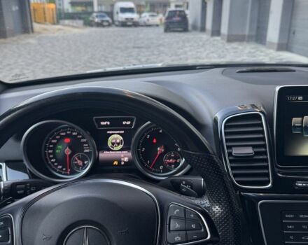 Серый Мерседес ГЛЕ-Класс, объемом двигателя 3 л и пробегом 310 тыс. км за 33000 $, фото 11 на Automoto.ua