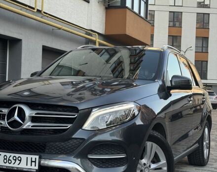 Серый Мерседес ГЛЕ-Класс, объемом двигателя 3 л и пробегом 310 тыс. км за 33000 $, фото 1 на Automoto.ua