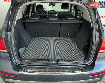 Серый Мерседес ГЛЕ-Класс, объемом двигателя 2.99 л и пробегом 197 тыс. км за 29450 $, фото 4 на Automoto.ua