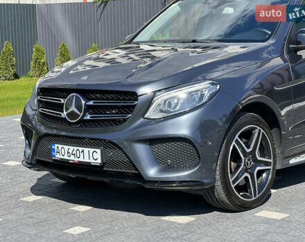 Серый Мерседес ГЛЕ-Класс, объемом двигателя 3 л и пробегом 273 тыс. км за 29500 $, фото 2 на Automoto.ua