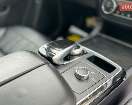 Серый Мерседес ГЛЕ-Класс, объемом двигателя 3.5 л и пробегом 96 тыс. км за 27900 $, фото 22 на Automoto.ua