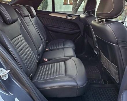 Серый Мерседес ГЛЕ-Класс, объемом двигателя 2.99 л и пробегом 205 тыс. км за 30900 $, фото 43 на Automoto.ua