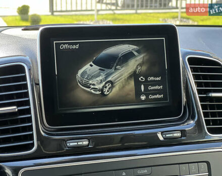 Серый Мерседес ГЛЕ-Класс, объемом двигателя 3 л и пробегом 273 тыс. км за 29500 $, фото 68 на Automoto.ua