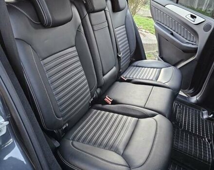 Серый Мерседес ГЛЕ-Класс, объемом двигателя 2.99 л и пробегом 205 тыс. км за 30900 $, фото 45 на Automoto.ua