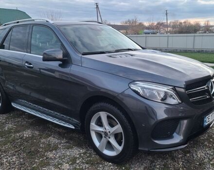 Серый Мерседес ГЛЕ-Класс, объемом двигателя 3 л и пробегом 90 тыс. км за 34000 $, фото 2 на Automoto.ua