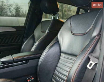 Сірий Мерседес ГЛЕ-Клас, об'ємом двигуна 3 л та пробігом 155 тис. км за 43800 $, фото 19 на Automoto.ua