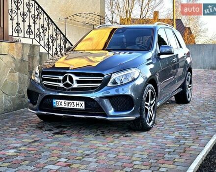 Серый Мерседес ГЛЕ-Класс, объемом двигателя 2.99 л и пробегом 205 тыс. км за 30900 $, фото 2 на Automoto.ua
