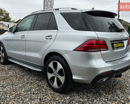 Серый Мерседес ГЛЕ-Класс, объемом двигателя 3.5 л и пробегом 96 тыс. км за 27900 $, фото 5 на Automoto.ua