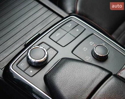 Мерседес ГЛЕ-Класс 2015 в Киеве на Automoto.ua Серый Мерседес ГЛЕ-Класс, объемом двигателя 2.99 л и пробегом 155 тыс. км за 43999 $, фото 25 на Automoto.ua