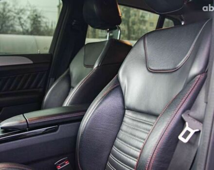 Серый Мерседес ГЛЕ-Класс, объемом двигателя 3 л и пробегом 155 тыс. км за 42999 $, фото 22 на Automoto.ua