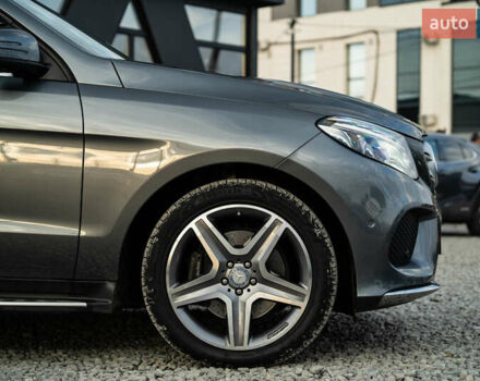 Серый Мерседес ГЛЕ-Класс, объемом двигателя 2.99 л и пробегом 253 тыс. км за 37500 $, фото 12 на Automoto.ua