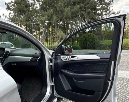 Мерседес ГЛЕ-Клас 2016 у Дніпро (Дніпропетровську) на Automoto.ua Сірий Мерседес ГЛЕ-Клас, об'ємом двигуна 2.99 л та пробігом 166 тис. км за 41500 $, фото 22 на Automoto.ua