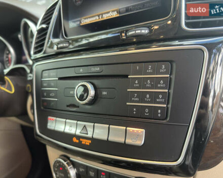 Серый Мерседес ГЛЕ-Класс, объемом двигателя 3.5 л и пробегом 168 тыс. км за 25899 $, фото 32 на Automoto.ua