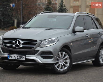 Серый Мерседес ГЛЕ-Класс, объемом двигателя 2.2 л и пробегом 211 тыс. км за 26600 $, фото 3 на Automoto.ua